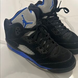 Jordan 5 Retro Racer Blue. Lightly worn a handful of times great condition.
